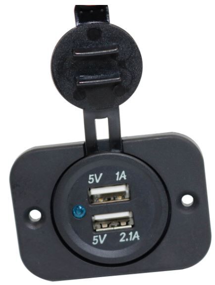 GNIAZDO USB 5V,1A+2,1A  Z OPRAWKĄ 60x42 MM