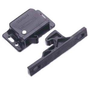 ZATRZASK DRZWIOWY C3-810 44N